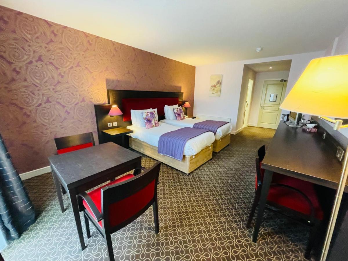Burren Atlantic Hotel & Holiday Cottages Ballyvaughan Exteriér fotografie
