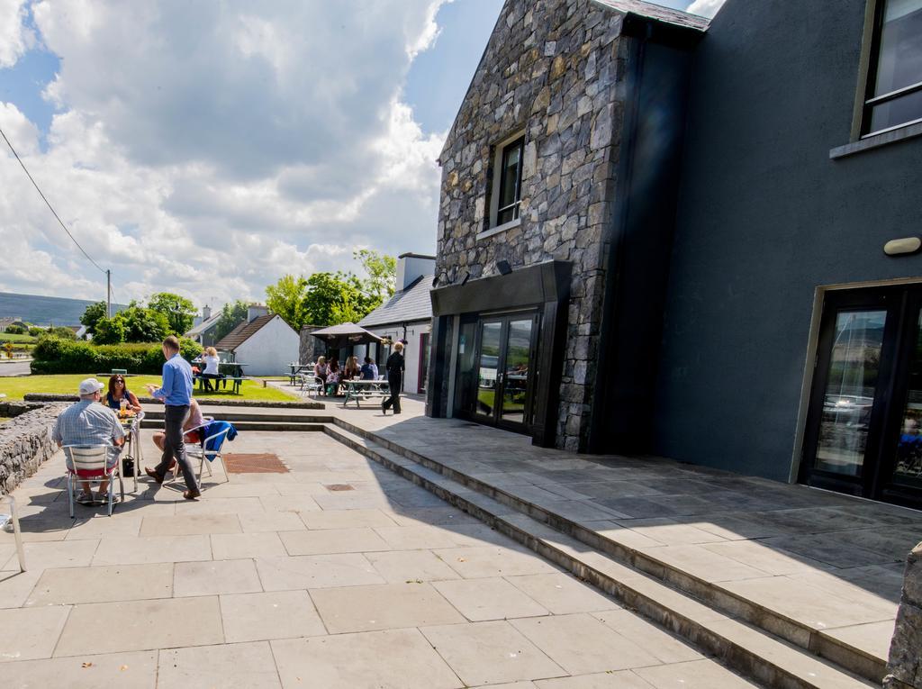 Burren Atlantic Hotel & Holiday Cottages Ballyvaughan Exteriér fotografie